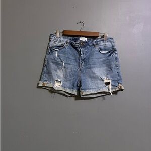 Chicsoul distressed cuffed casual denim shorts size XL